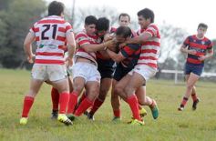 Foto de la galería: Centro lo perdió sobre el final con Regatas