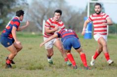 Foto de la galería: Centro lo perdió sobre el final con Regatas