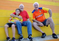 Foto de la galería: Sandro Bárbaro empezó su gestión como DT en Crucero del Norte