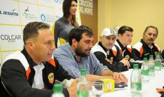 Foto de la galería: Sandro Bárbaro empezó su gestión como DT en Crucero del Norte