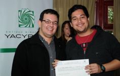 Foto de la galería: La EBY entrega certificados a egresados de informática  del programa “Conectando Futuro”