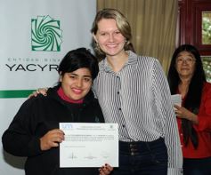 Foto de la galería: La EBY entrega certificados a egresados de informática  del programa “Conectando Futuro”