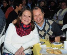 Foto de la galería: La Peña de la Librería 6 de Junio inundó de folklore al Club Alemán