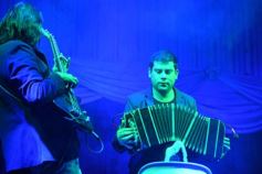 Foto de la galería: La Peña de la Librería 6 de Junio inundó de folklore al Club Alemán