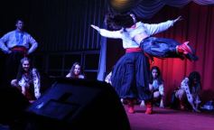 Foto de la galería: La Peña de la Librería 6 de Junio inundó de folklore al Club Alemán