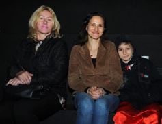 Foto de la galería: La Peña de la Librería 6 de Junio inundó de folklore al Club Alemán