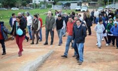 Foto de la galería: Aniversario de Emsa: jubilados de la empresa y estudiantes plantaron árboles en el Jardín Botánico