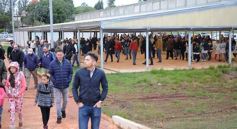 Foto de la galería: Aniversario de Emsa: jubilados de la empresa y estudiantes plantaron árboles en el Jardín Botánico