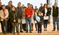 Foto de la galería: Aniversario de Emsa: jubilados de la empresa y estudiantes plantaron árboles en el Jardín Botánico