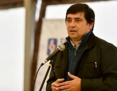 Foto de la galería: Aniversario de Emsa: jubilados de la empresa y estudiantes plantaron árboles en el Jardín Botánico