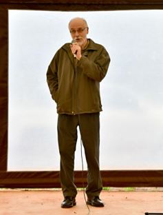 Foto de la galería: Aniversario de Emsa: jubilados de la empresa y estudiantes plantaron árboles en el Jardín Botánico