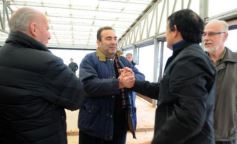 Foto de la galería: Aniversario de Emsa: jubilados de la empresa y estudiantes plantaron árboles en el Jardín Botánico