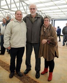 Foto de la galería: Aniversario de Emsa: jubilados de la empresa y estudiantes plantaron árboles en el Jardín Botánico