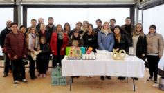 Foto de la galería: Aniversario de Emsa: jubilados de la empresa y estudiantes plantaron árboles en el Jardín Botánico