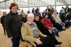 Foto de la galería: Aniversario de Emsa: jubilados de la empresa y estudiantes plantaron árboles en el Jardín Botánico