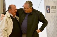 Foto de la galería: Aniversario de Emsa: jubilados de la empresa y estudiantes plantaron árboles en el Jardín Botánico