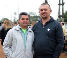 Foto de la galería: Aniversario de Emsa: ofrenda floral en el cementerio y placa en La Tablada