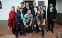 Foto de la galería: Aniversario de Emsa: ofrenda floral en el cementerio y placa en La Tablada