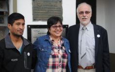 Foto de la galería: Aniversario de Emsa: ofrenda floral en el cementerio y placa en La Tablada