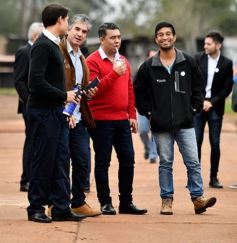 Foto de la galería: Aniversario de Emsa: ofrenda floral en el cementerio y placa en La Tablada