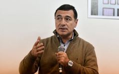 Foto de la galería: Aniversario de Emsa: ofrenda floral en el cementerio y placa en La Tablada