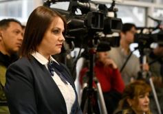 Foto de la galería: Aniversario de Emsa: ofrenda floral en el cementerio y placa en La Tablada