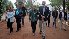 Foto de la galería: Aniversario de Emsa: ofrenda floral en el cementerio y placa en La Tablada