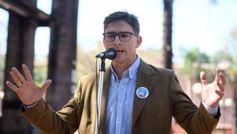 Foto de la galería: Misiones recordó a las víctimas de la AMIA con un acto en la plaza 9 de Julio