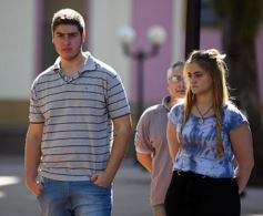 Foto de la galería: Misiones recordó a las víctimas de la AMIA con un acto en la plaza 9 de Julio