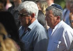 Foto de la galería: Misiones recordó a las víctimas de la AMIA con un acto en la plaza 9 de Julio