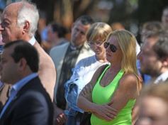 Foto de la galería: Misiones recordó a las víctimas de la AMIA con un acto en la plaza 9 de Julio