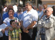 Foto de la galería: Misiones recordó a las víctimas de la AMIA con un acto en la plaza 9 de Julio
