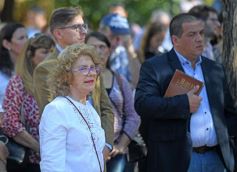 Foto de la galería: Misiones recordó a las víctimas de la AMIA con un acto en la plaza 9 de Julio