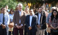 Foto de la galería: Misiones recordó a las víctimas de la AMIA con un acto en la plaza 9 de Julio