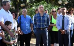 Foto de la galería: Misiones recordó a las víctimas de la AMIA con un acto en la plaza 9 de Julio