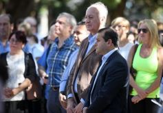 Foto de la galería: Misiones recordó a las víctimas de la AMIA con un acto en la plaza 9 de Julio