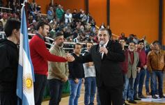 Foto de la galería: Misiones vibra al ritmo del Campeonato Argentino de Básquet de Mayores: todas las postales de la apertura