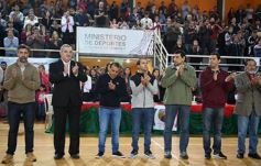 Foto de la galería: Misiones vibra al ritmo del Campeonato Argentino de Básquet de Mayores: todas las postales de la apertura