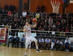 Foto de la galería: Argentino de Básquet: el público misionero dio el ejemplo, pese al peor momento de su selección