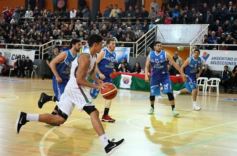 Foto de la galería: Argentino de Básquet: el público misionero dio el ejemplo, pese al peor momento de su selección