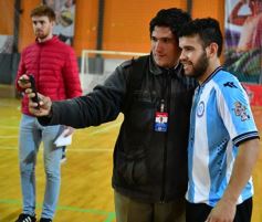 Foto de la galería: El público posadeño disfrutó del desafío mundialista entre Argentina y Colombia