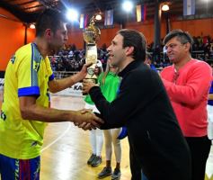 Foto de la galería: El público posadeño disfrutó del desafío mundialista entre Argentina y Colombia