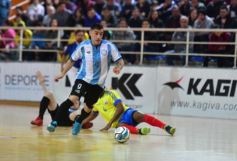 Foto de la galería: El público posadeño disfrutó del desafío mundialista entre Argentina y Colombia