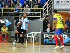 Foto de la galería: El público posadeño disfrutó del desafío mundialista entre Argentina y Colombia