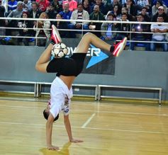 Foto de la galería: El público posadeño disfrutó del desafío mundialista entre Argentina y Colombia