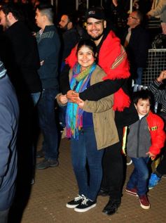 Foto de la galería: “Baile de mi tierra” convirtió a la plaza en una gran peña