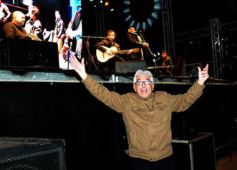 Foto de la galería: “Baile de mi tierra” convirtió a la plaza en una gran peña
