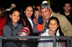 Foto de la galería: “Baile de mi tierra” convirtió a la plaza en una gran peña
