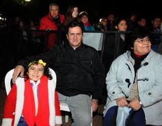 Foto de la galería: “Baile de mi tierra” convirtió a la plaza en una gran peña