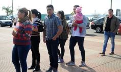 Foto de la galería: Solidaridad en la costanera posadeña: récord en elaboración y venta de pizza